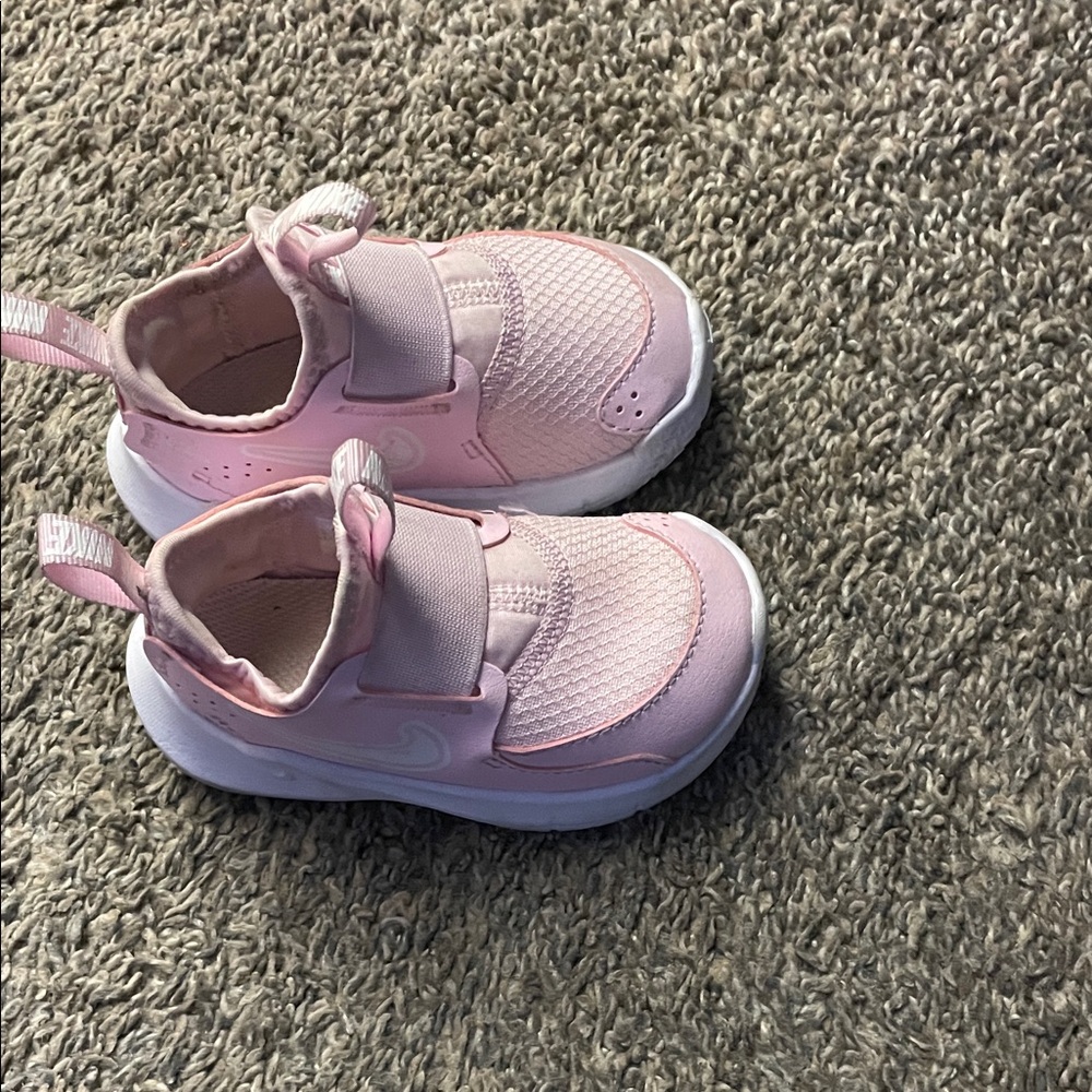Nike Kids Light Pink Slip-On Sneakers